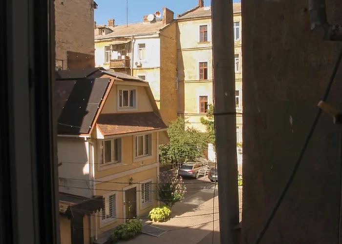 Apartment Sadovaya Historical Odesa